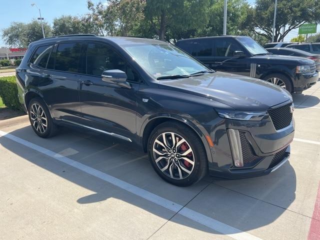 used 2023 Cadillac XT6 car, priced at $40,291