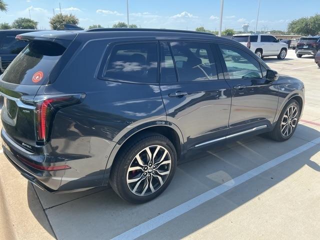 used 2023 Cadillac XT6 car, priced at $40,291