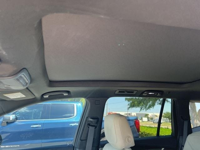 used 2023 Cadillac XT6 car, priced at $40,291