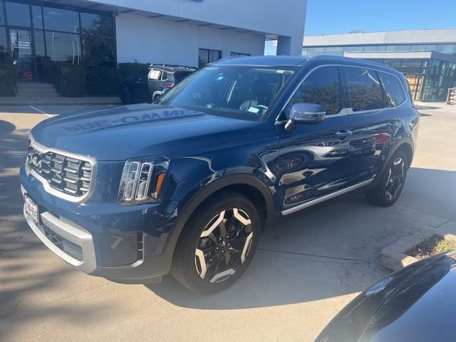 used 2024 Kia Telluride car, priced at $34,791