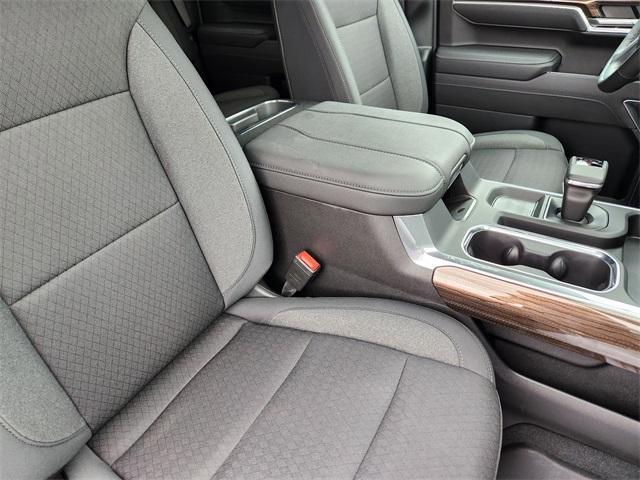 new 2025 Chevrolet Silverado 1500 car, priced at $52,540