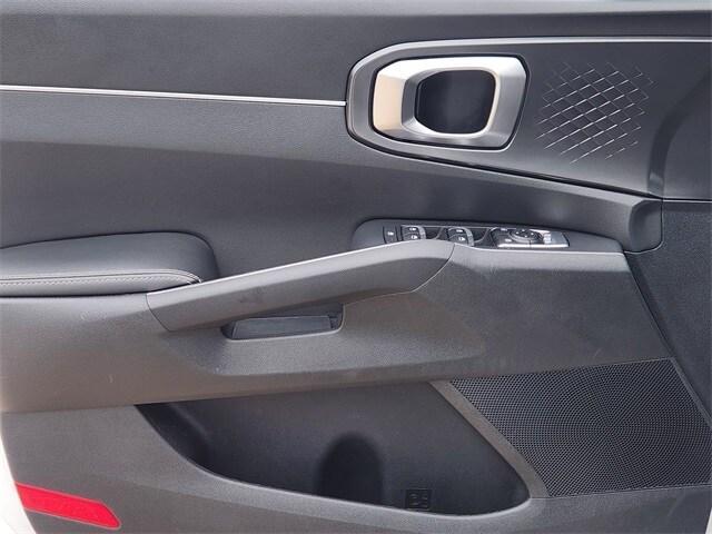 used 2022 Kia Sorento car, priced at $24,991