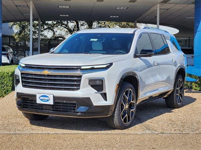 new 2025 Chevrolet Traverse car, priced at $54,224