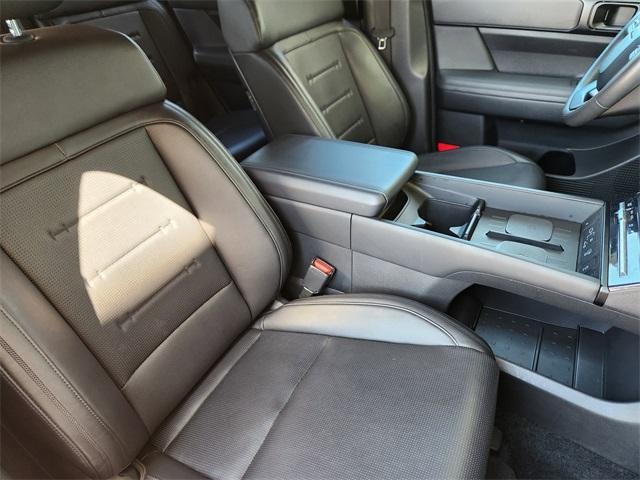 used 2024 Hyundai Santa Fe car, priced at $39,491