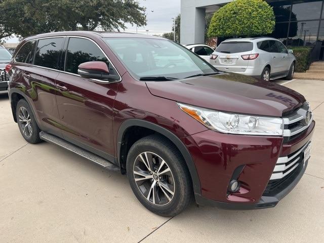 used 2019 Toyota Highlander car, priced at $24,491