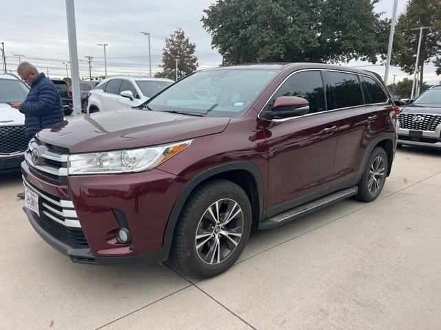 used 2019 Toyota Highlander car, priced at $24,491