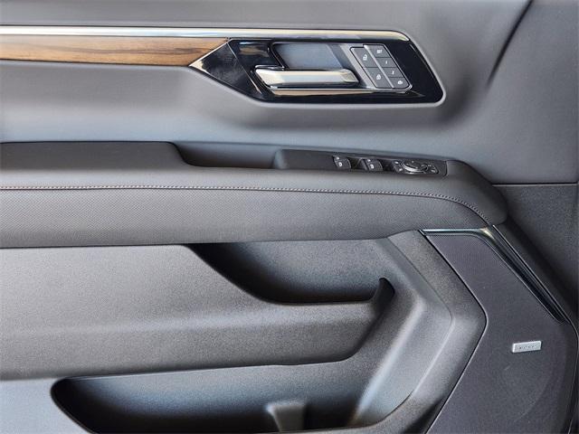new 2026 Chevrolet Suburban car, priced at $92,338