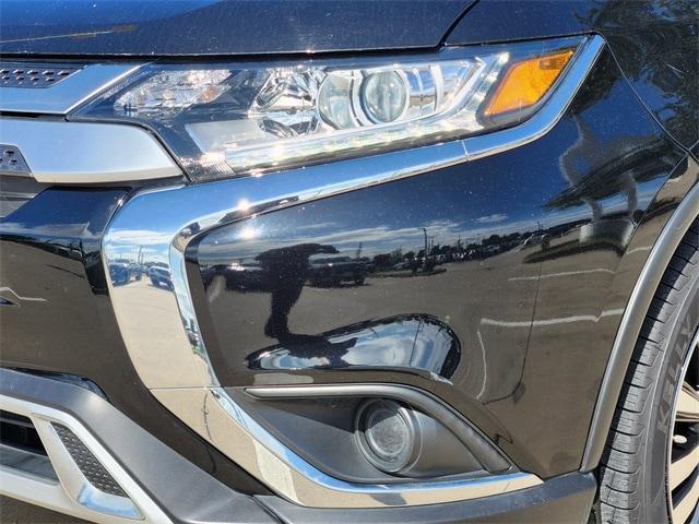 used 2020 Mitsubishi Outlander car, priced at $15,991