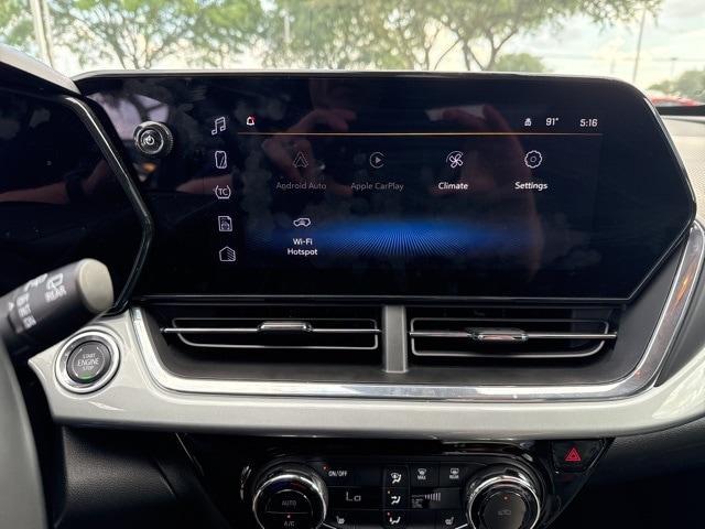 used 2025 Chevrolet Trax car, priced at $24,991