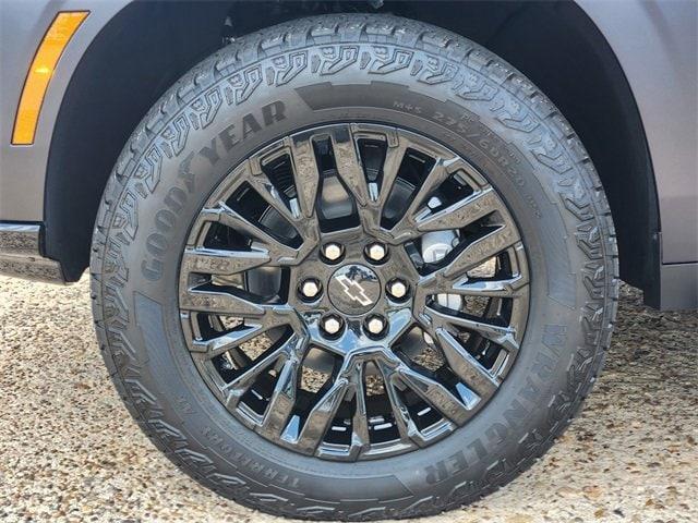 new 2025 Chevrolet Suburban car, priced at $89,959