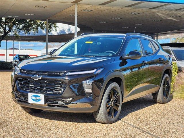 new 2025 Chevrolet Trax car