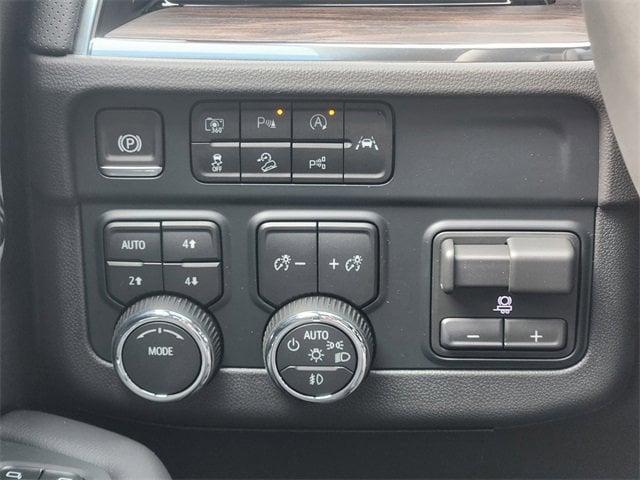 new 2025 Chevrolet Tahoe car, priced at $77,696