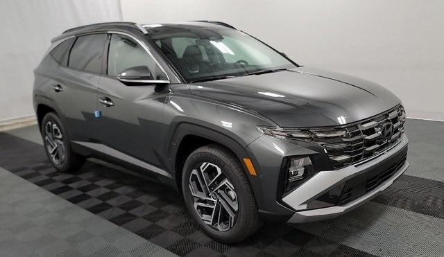used 2025 Hyundai TUCSON Hybrid car, priced at $39,991