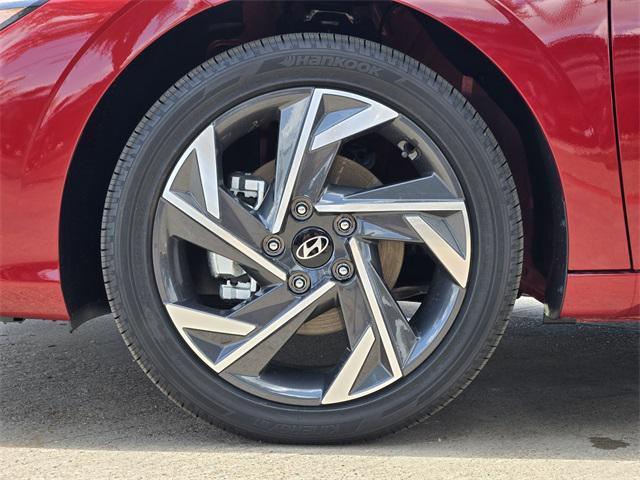 new 2025 Hyundai ELANTRA HEV car, priced at $29,715