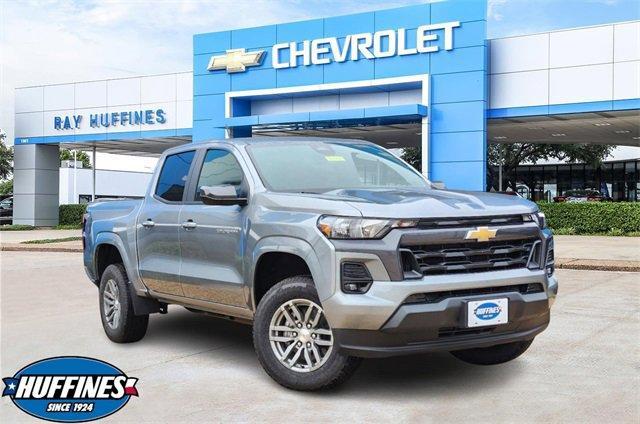 new 2024 Chevrolet Colorado car, priced at $35,895