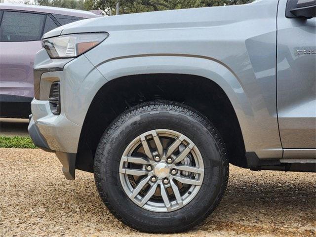 new 2024 Chevrolet Colorado car, priced at $35,895