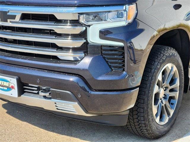 new 2024 Chevrolet Silverado 1500 car, priced at $73,360