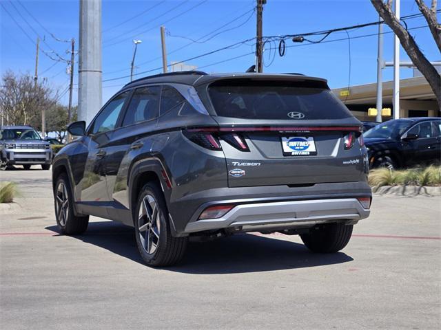 new 2025 Hyundai TUCSON Hybrid car