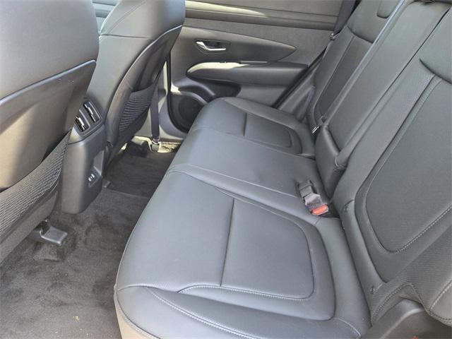 new 2025 Hyundai TUCSON Hybrid car