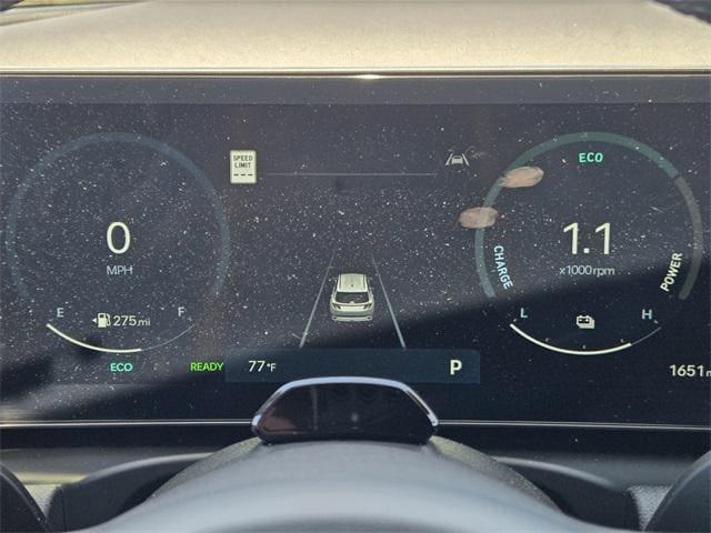 new 2025 Hyundai TUCSON Hybrid car