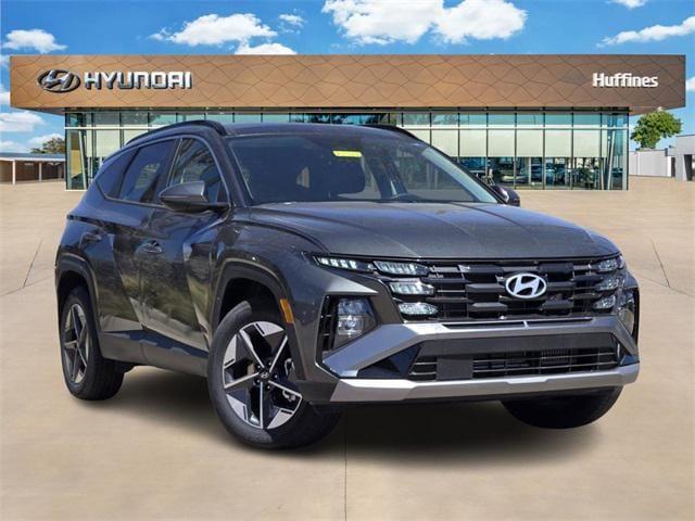 new 2025 Hyundai TUCSON Hybrid car