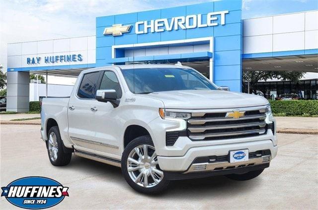 new 2025 Chevrolet Silverado 1500 car, priced at $70,605