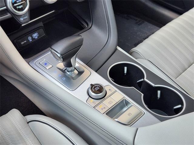 used 2021 Genesis G70 car, priced at $19,491