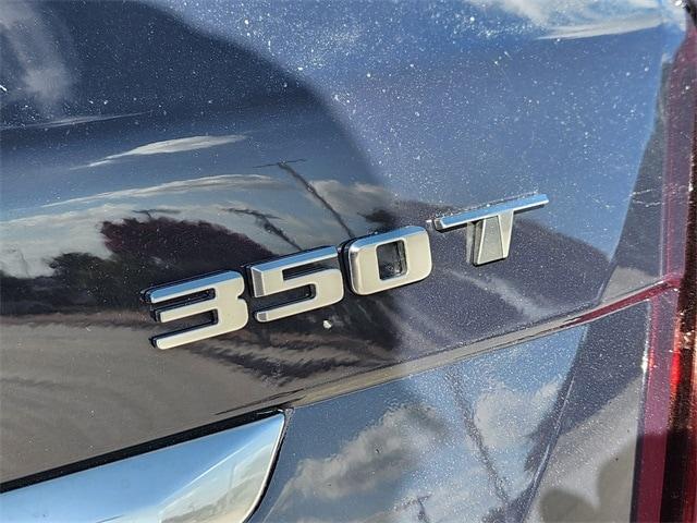 used 2024 Cadillac XT5 car, priced at $35,491
