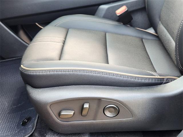 new 2026 Chevrolet Traverse car, priced at $56,565