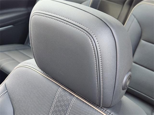 new 2026 Chevrolet Traverse car, priced at $56,565