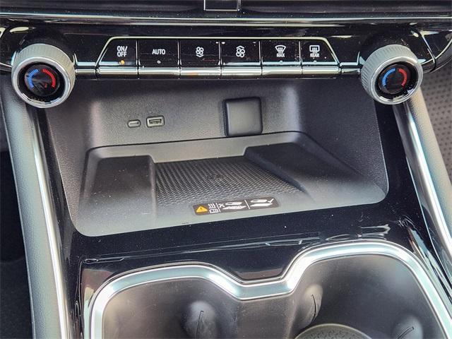 new 2026 Chevrolet Traverse car, priced at $56,565