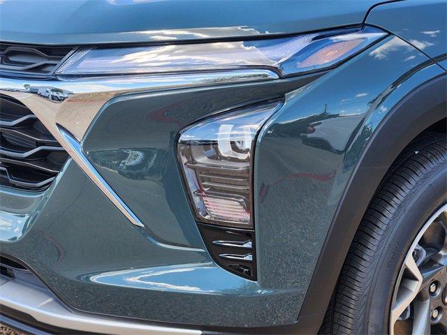 new 2026 Chevrolet Trax car, priced at $25,885