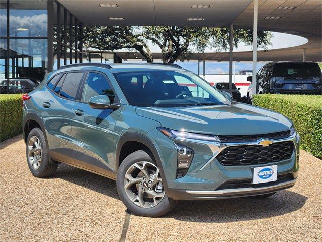 new 2026 Chevrolet Trax car, priced at $25,885