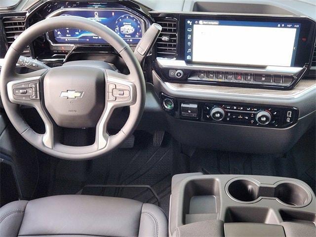 new 2025 Chevrolet Silverado 1500 car, priced at $52,555