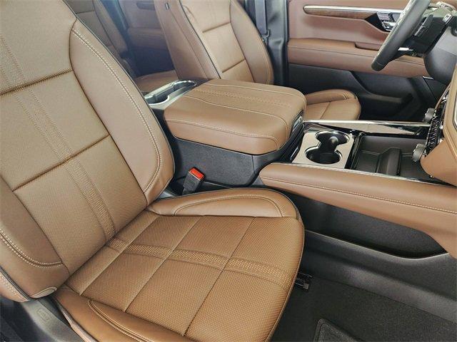 new 2025 Chevrolet Suburban car, priced at $82,598