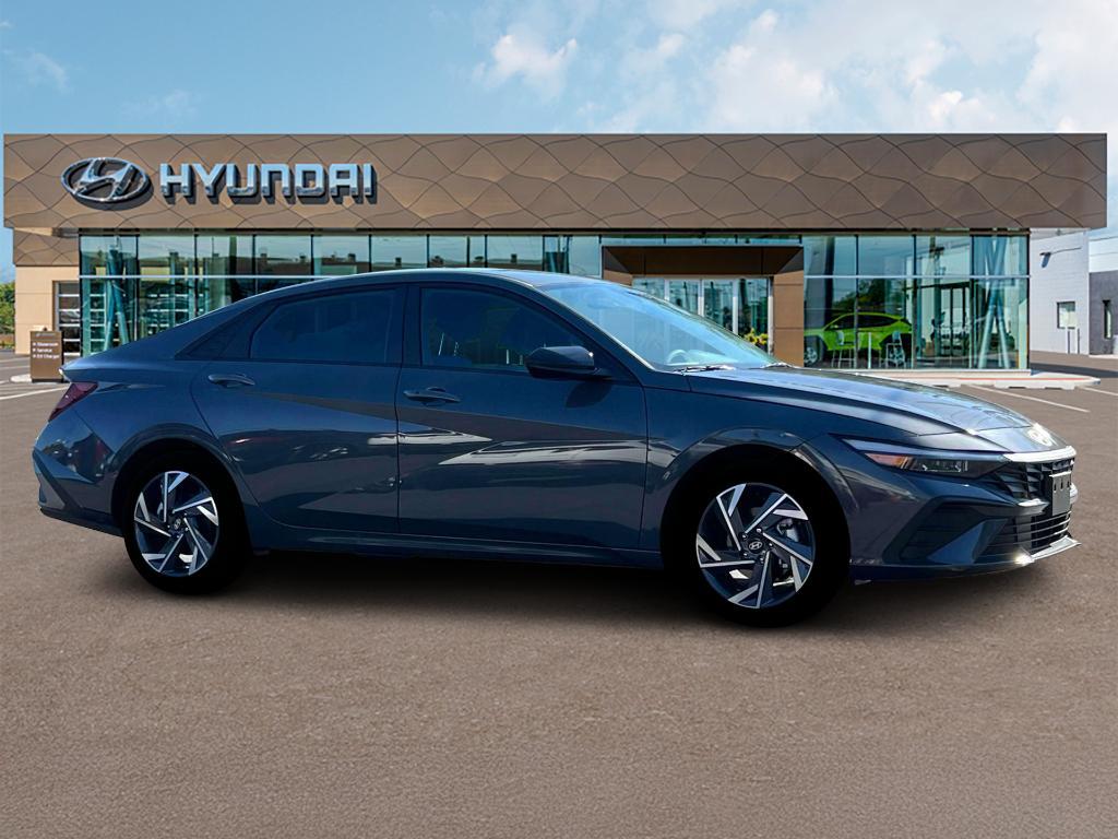 new 2025 Hyundai Elantra car, priced at $25,070