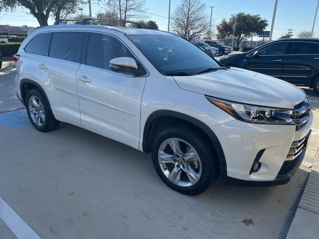 used 2017 Toyota Highlander car, priced at $20,791