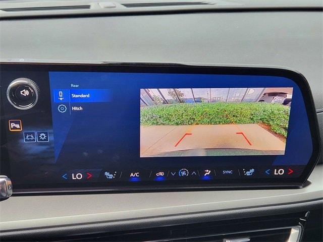new 2025 Chevrolet Traverse car, priced at $41,381