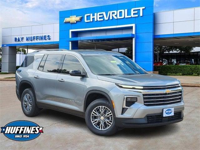 new 2025 Chevrolet Traverse car, priced at $41,381