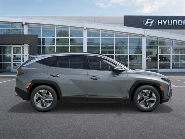 new 2025 Hyundai TUCSON Hybrid car