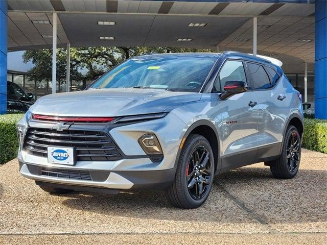 new 2025 Chevrolet Blazer car