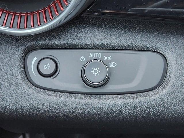 new 2025 Chevrolet Trax car, priced at $24,690