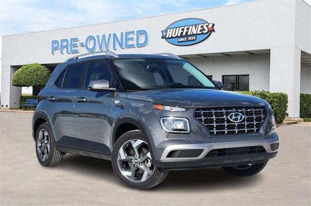used 2024 Hyundai Venue car, priced at $21,991