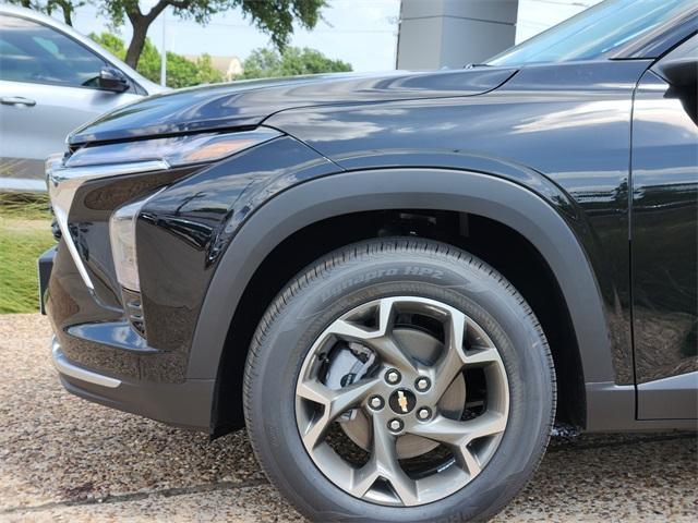 new 2025 Chevrolet Trax car, priced at $24,735