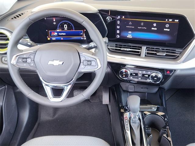 new 2025 Chevrolet Trax car, priced at $24,735