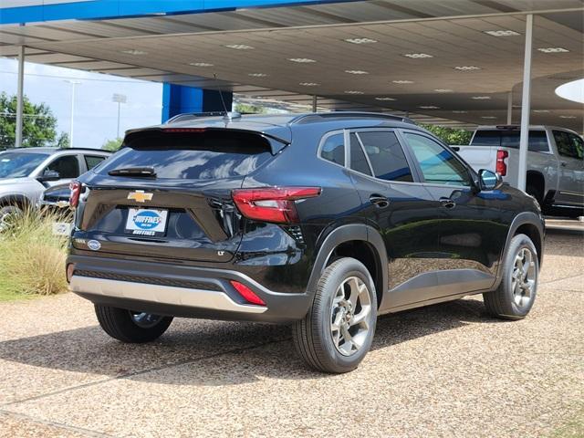 new 2025 Chevrolet Trax car, priced at $24,735