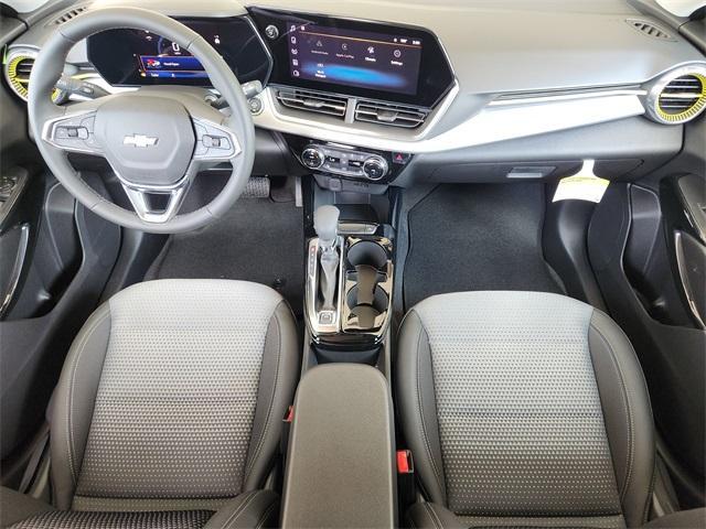 new 2025 Chevrolet Trax car, priced at $24,735