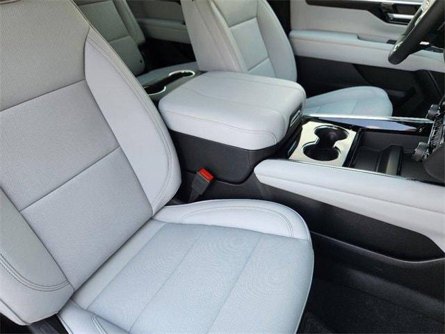 new 2025 Chevrolet Suburban car, priced at $81,095