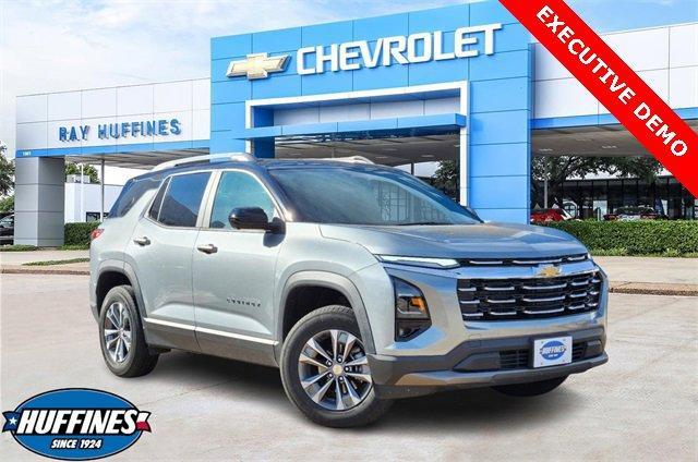 new 2025 Chevrolet Equinox car, priced at $30,765