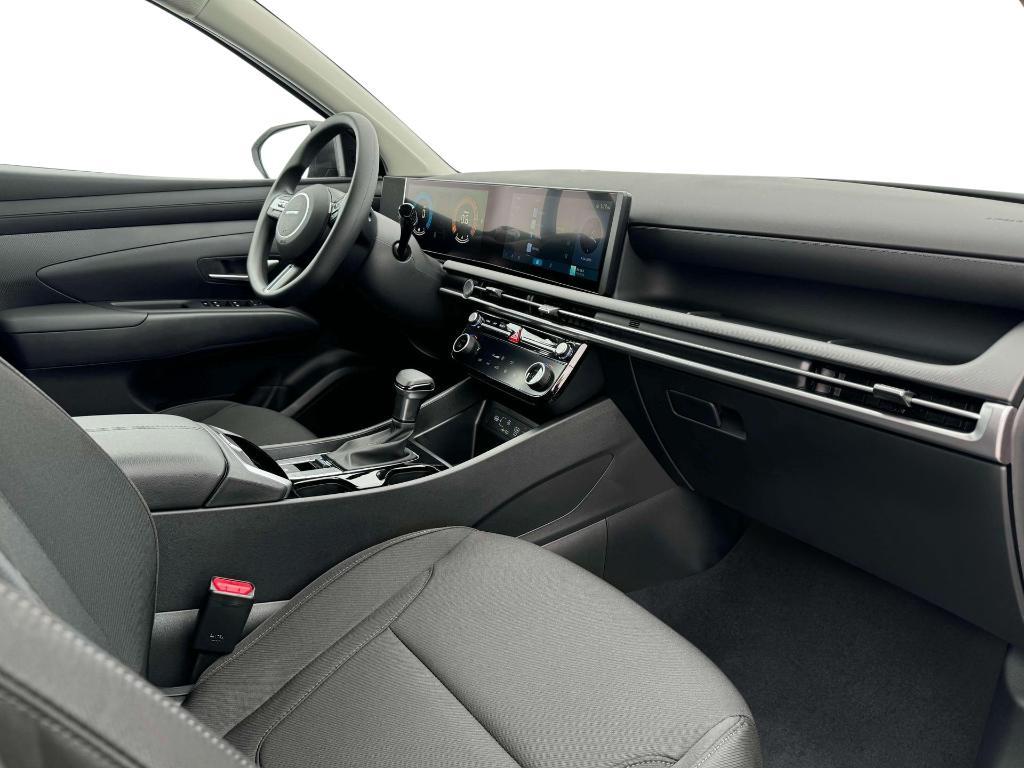 new 2025 Hyundai Tucson car, priced at $32,805